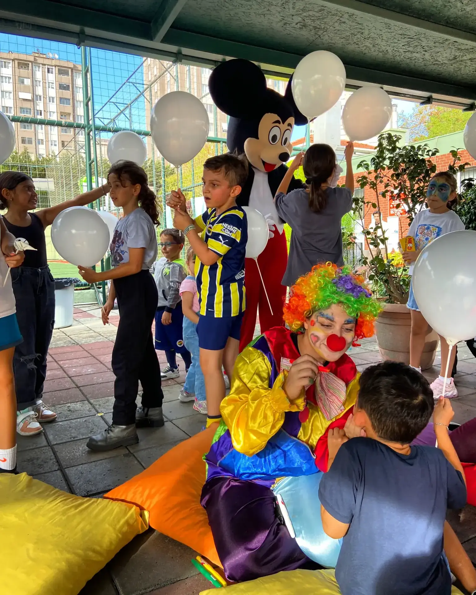 Palyaço yüz boyama etkinliği İstanbul - Best Event